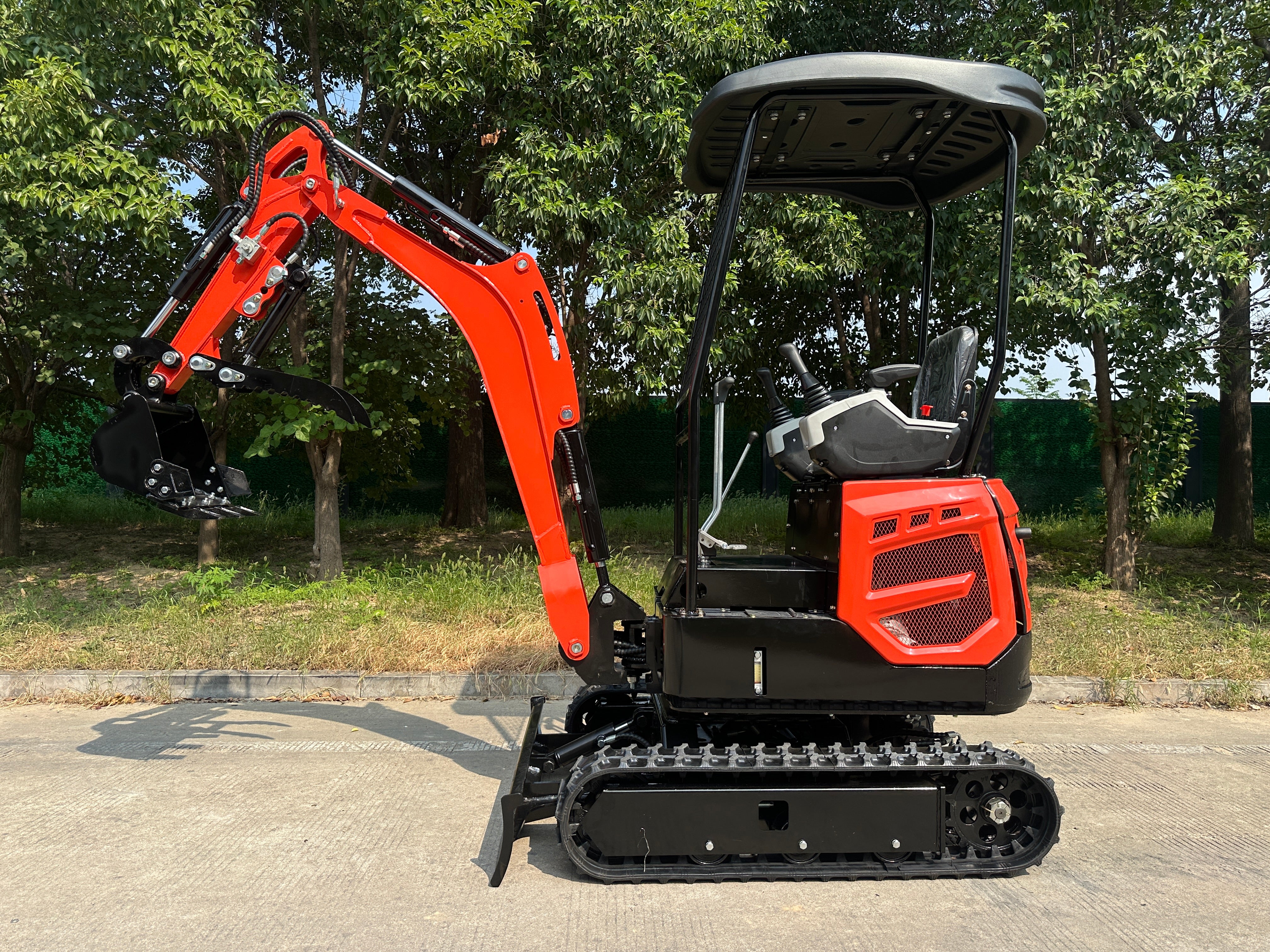 MH-18 Excavator