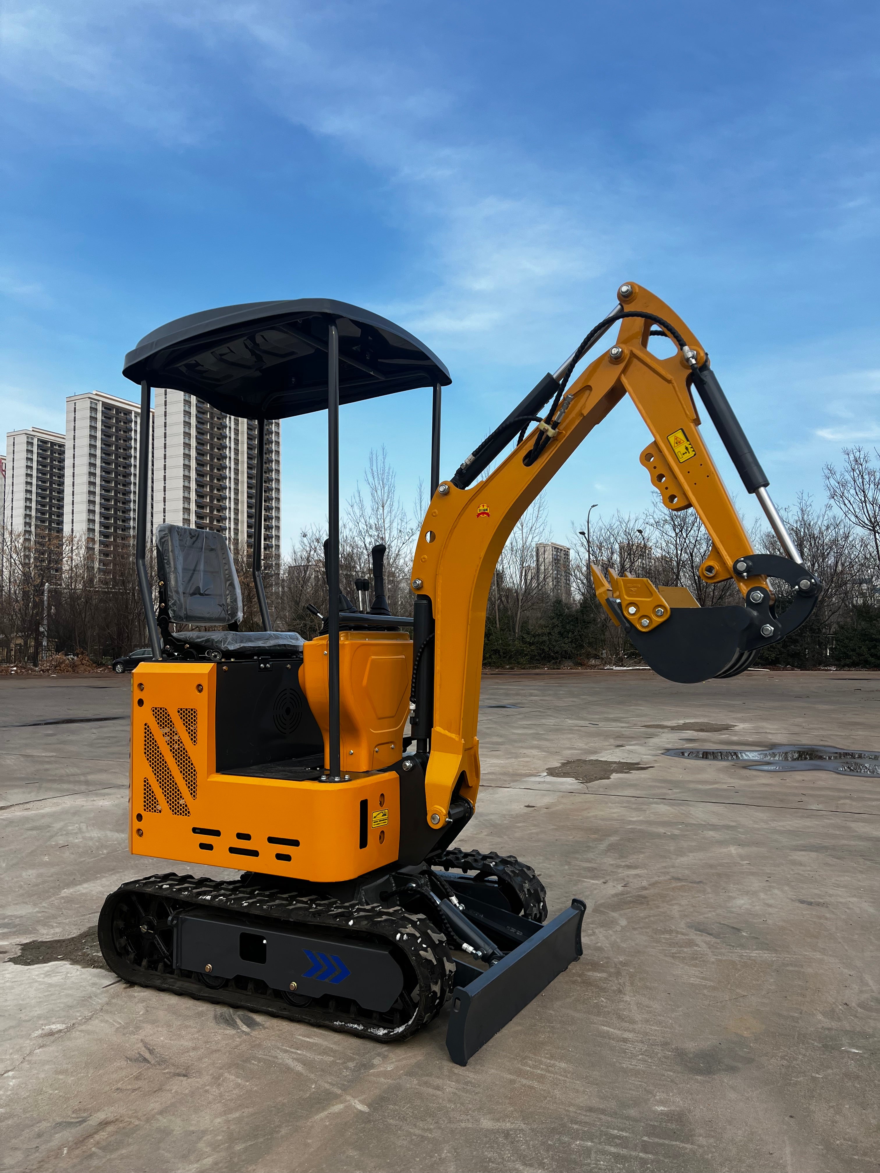 MH-12 Excavator