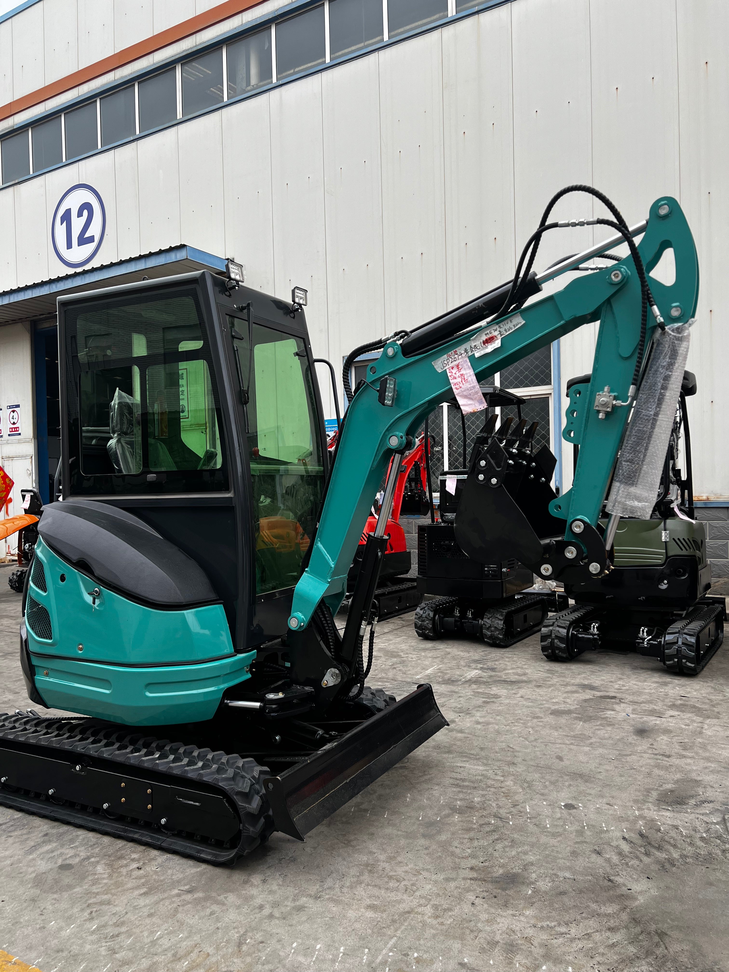 MH-25 Excavator