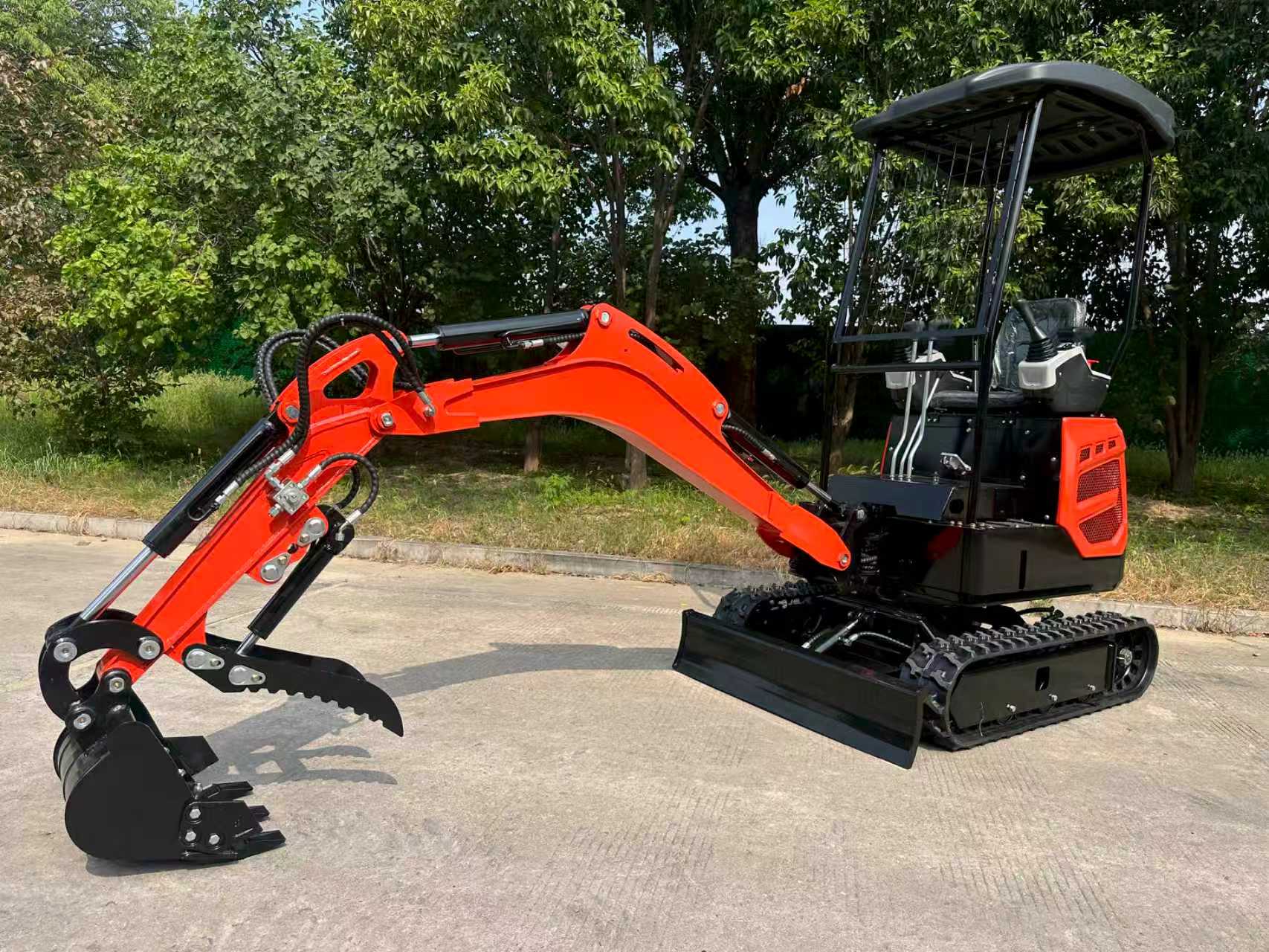 MH-18 Excavator