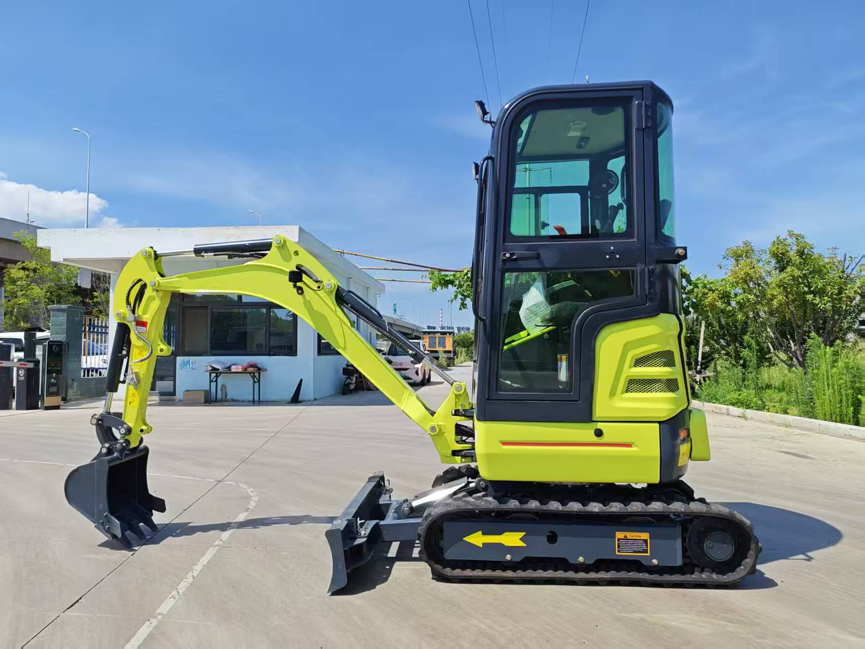 MH-22 Excavator